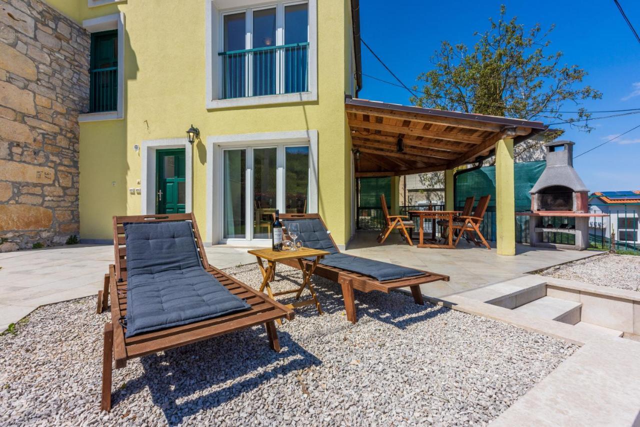 Villa Ana Мотовун Экстерьер фото