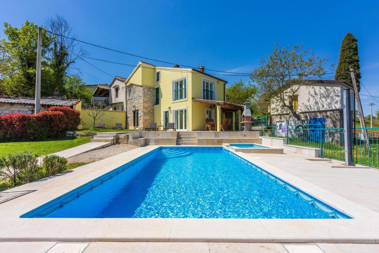 Villa Ana Мотовун Экстерьер фото