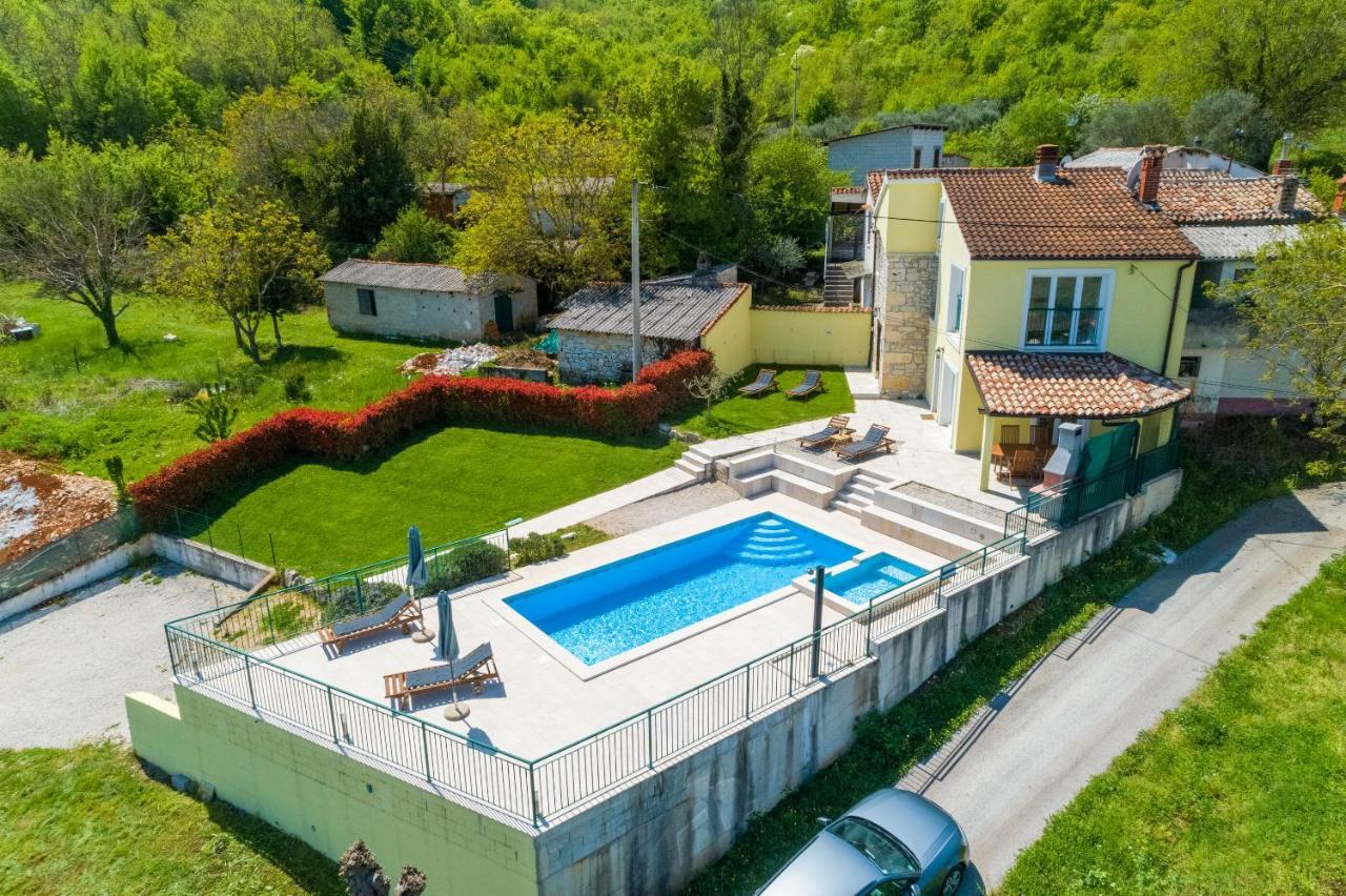 Villa Ana Мотовун Экстерьер фото