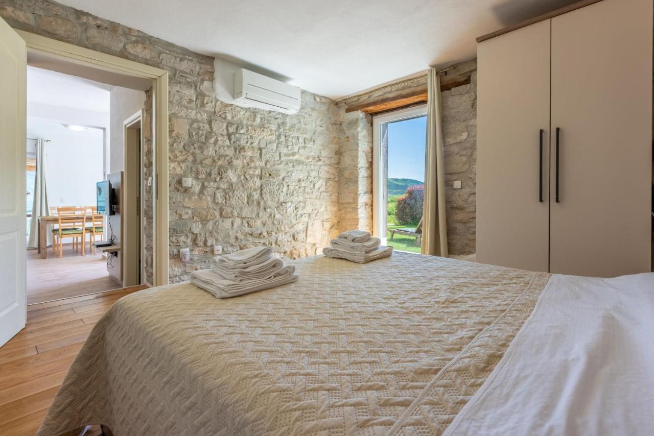 Villa Ana Мотовун Экстерьер фото