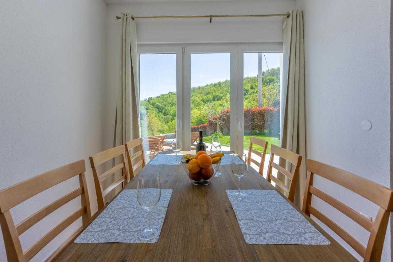 Villa Ana Мотовун Экстерьер фото