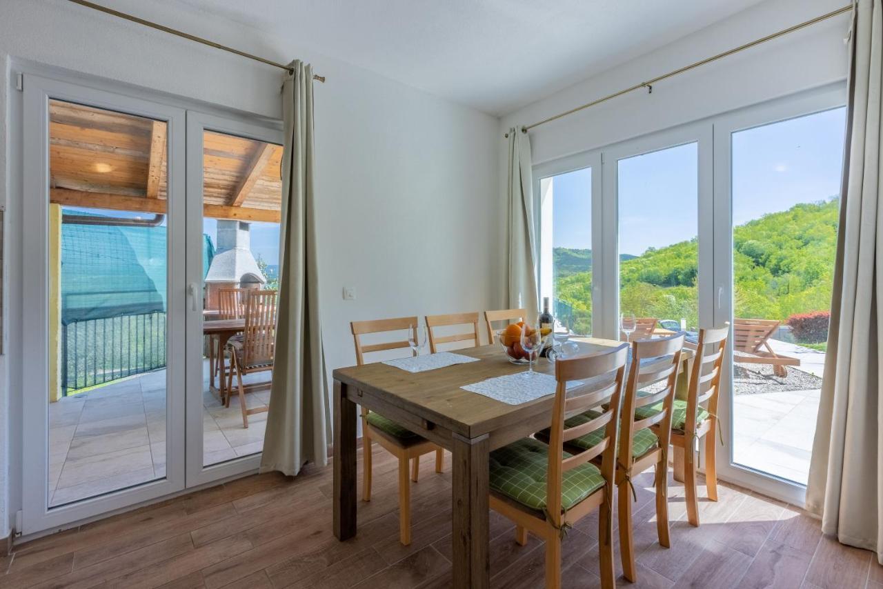 Villa Ana Мотовун Экстерьер фото